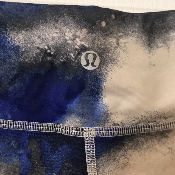 Lululemon leggings - Picture 3 of 4